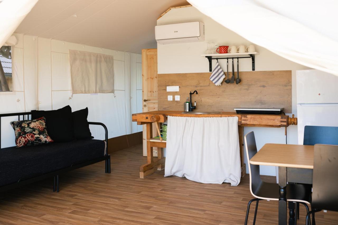 Glamping Kolpa Resort Gradac Luaran gambar