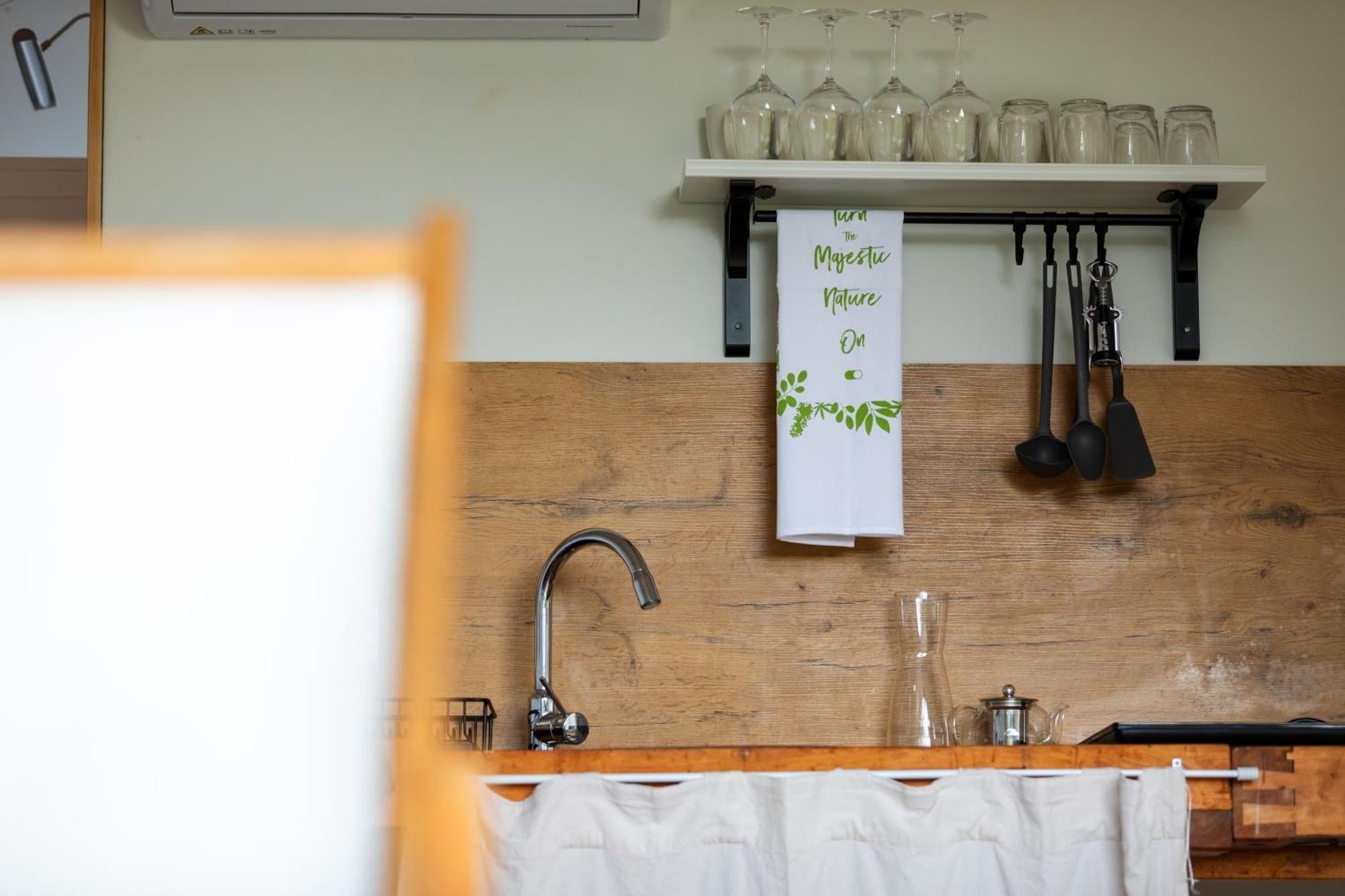 Glamping Kolpa Resort Gradac Luaran gambar