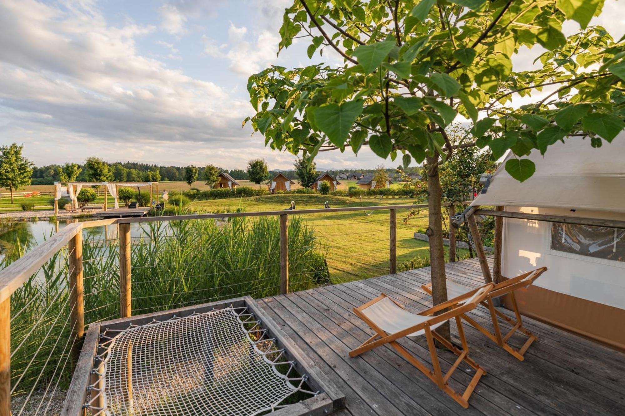 Glamping Kolpa Resort Gradac Luaran gambar